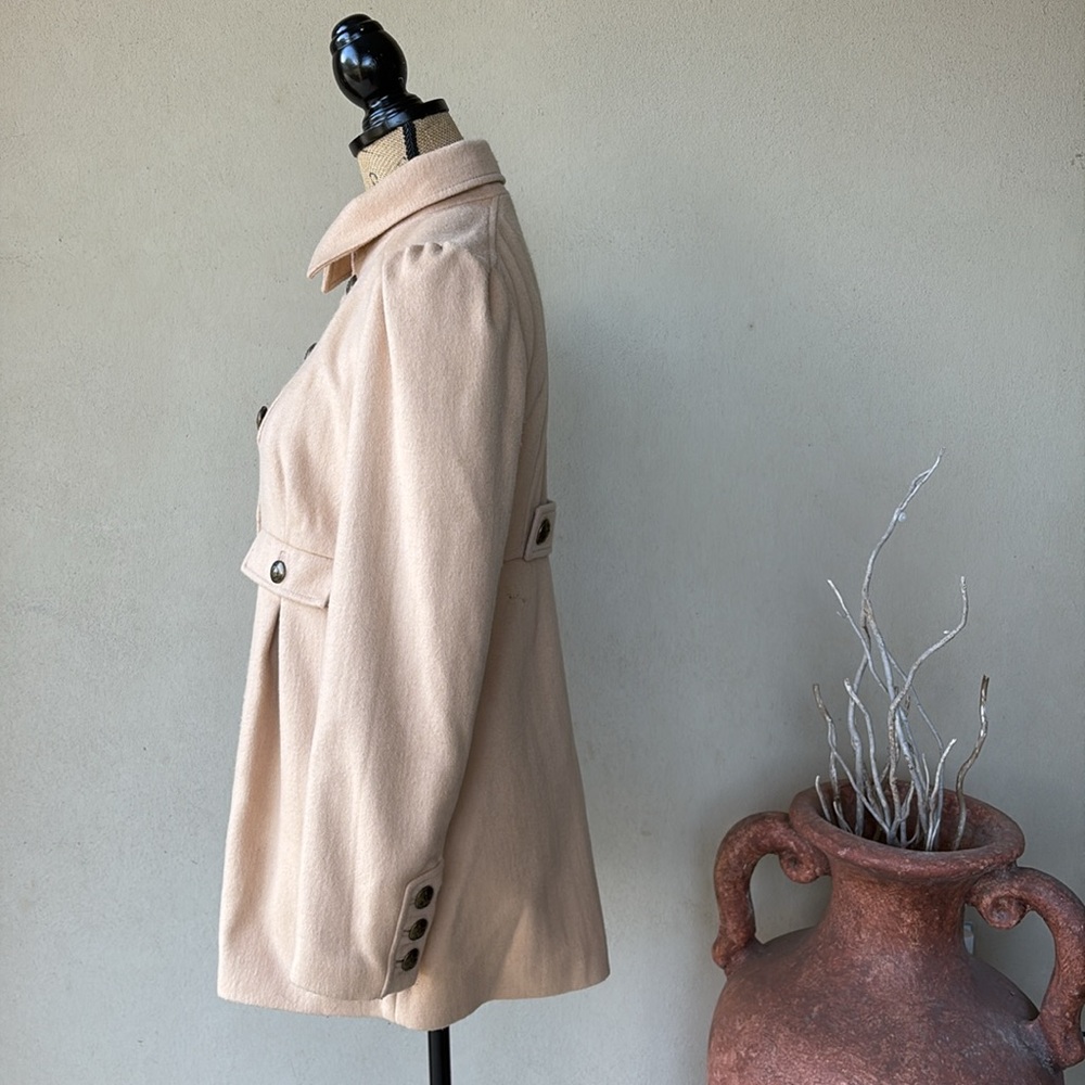 Juicy Couture jacket - Picture 2 of 14